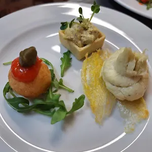 https://albergo-ristorante-valsugana.hotelinveneto.com